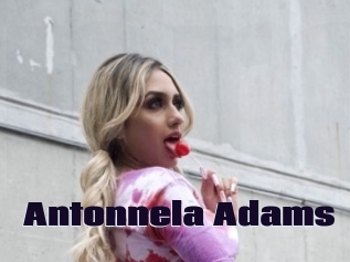 Antonnela_Adams