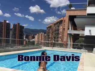 Bonnie_Davis