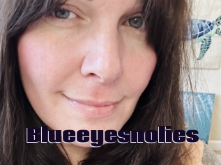 Blueeyesnolies