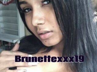 Brunettexxx19