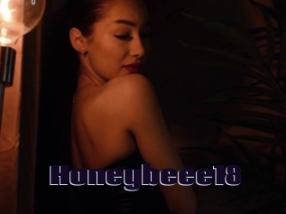 Honeybeee18