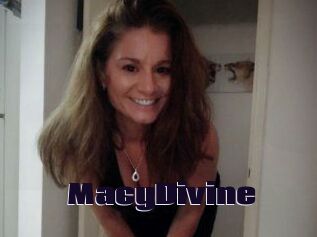 Macy_Divine