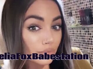 MeliaFoxBabestation