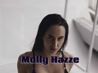 Molly_Hazze