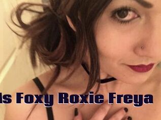 Ms_Foxy_Roxie_Freya