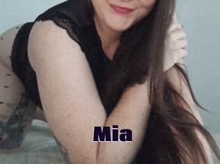 Mia