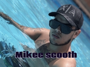 Mikee_scooth