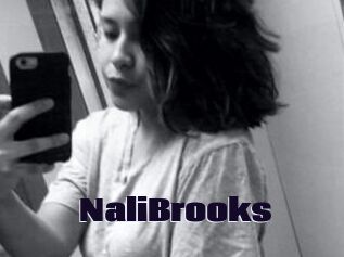 Nali_Brooks