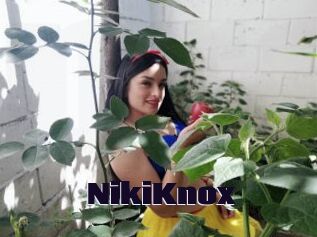 NikiKnox