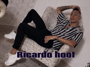 Ricardo_hoot