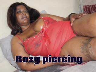 Roxy_piercing