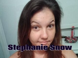 Stephanie_Snow