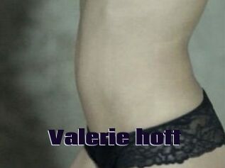 Valerie_hott