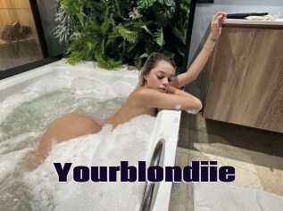 Yourblondiie